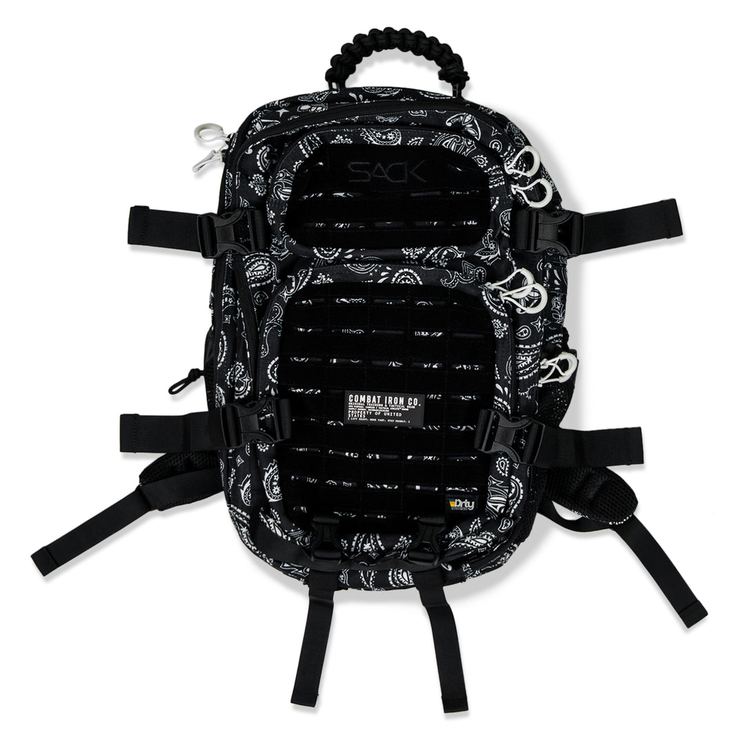 #color_black-bandana