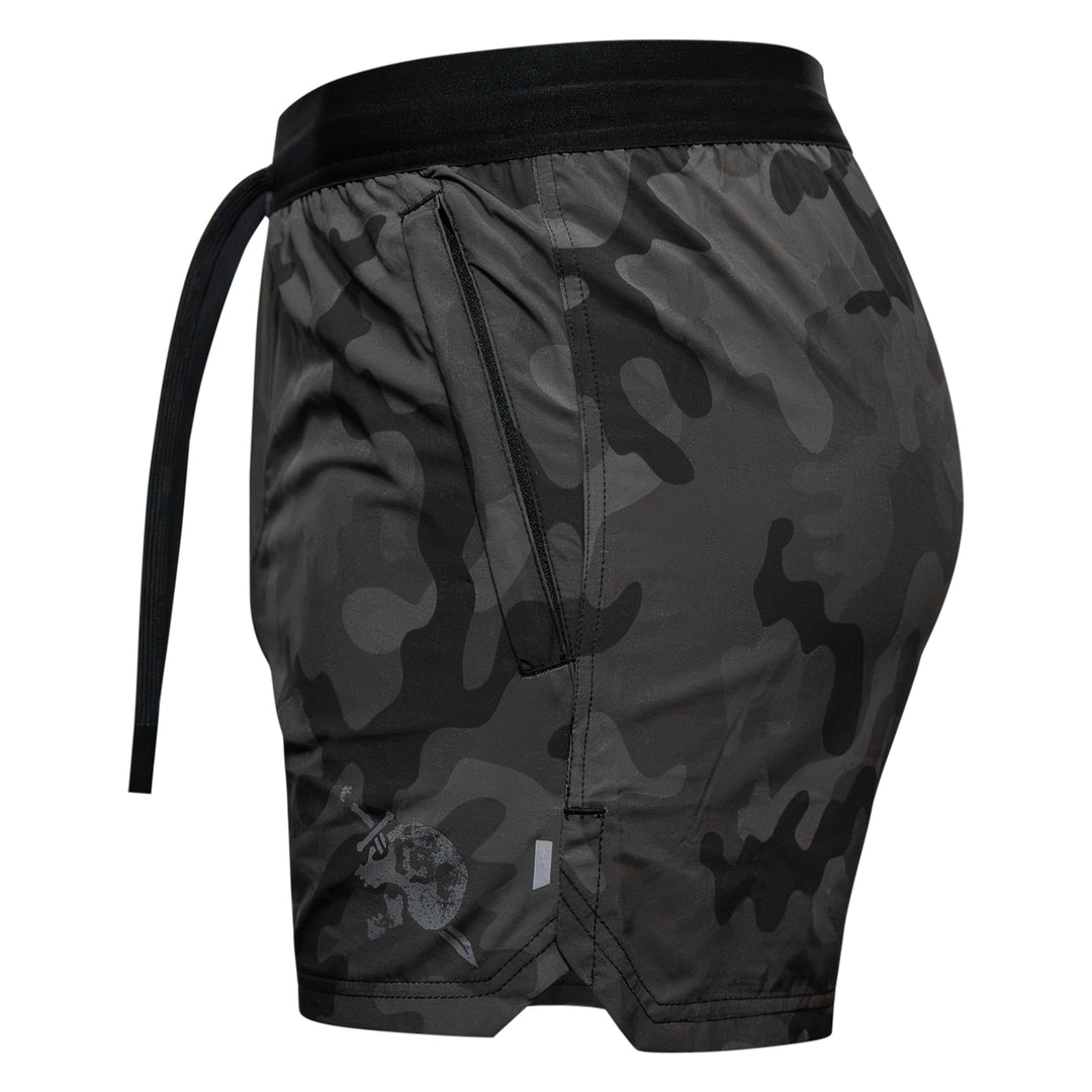 #color_black-woodland-camo