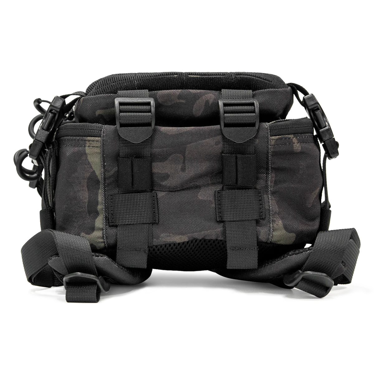 #color_black-camo