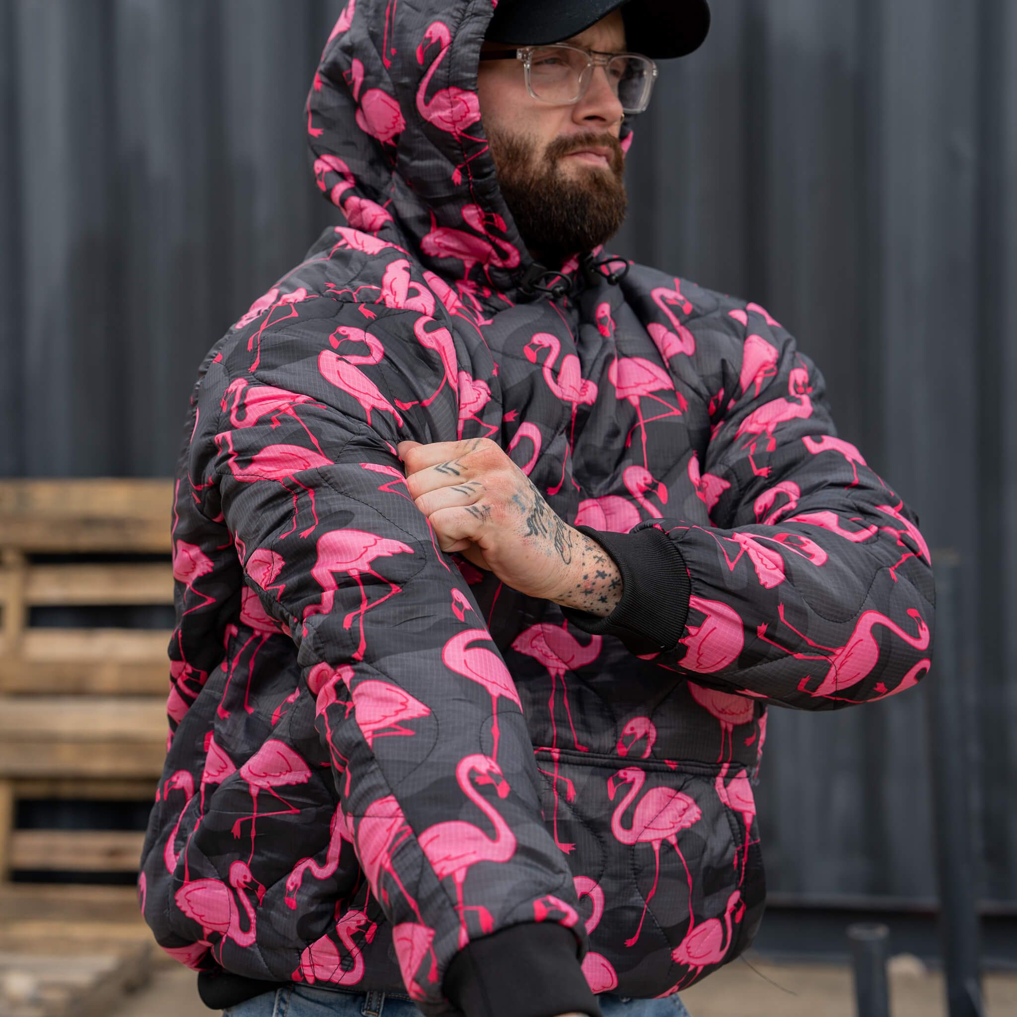 #COLOR_BLACK-BDU-FLAMINGO