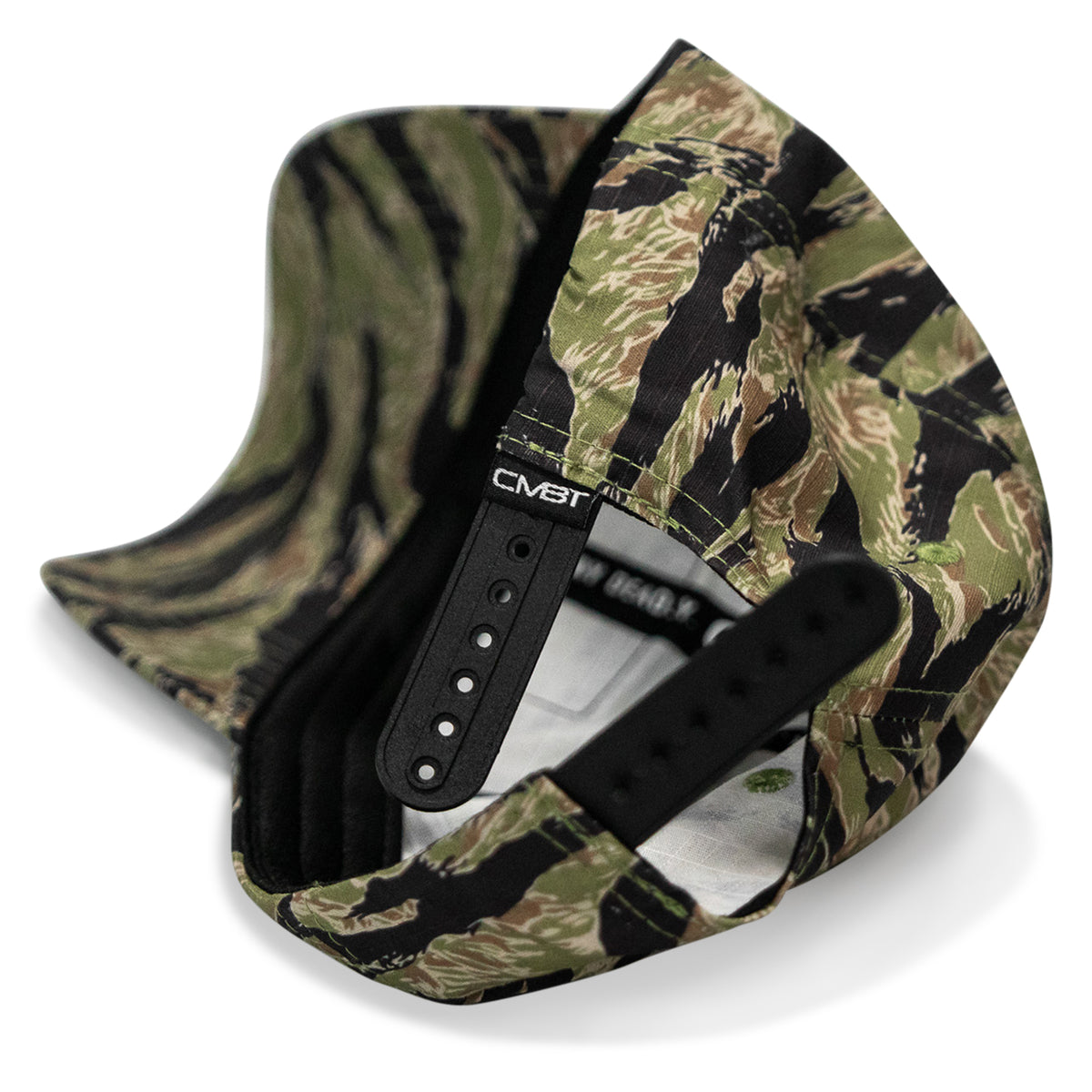 SNAPBACK CLOSURE