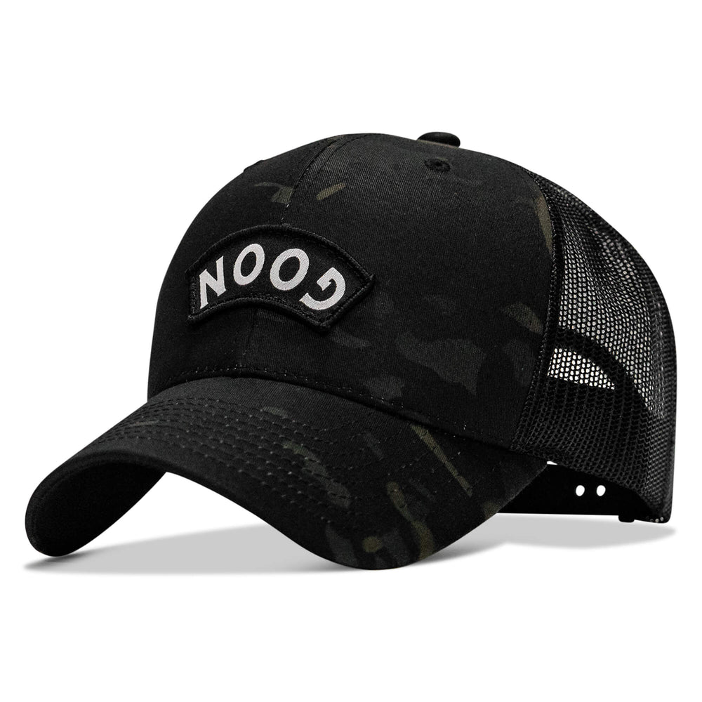 #color_black-camo-black