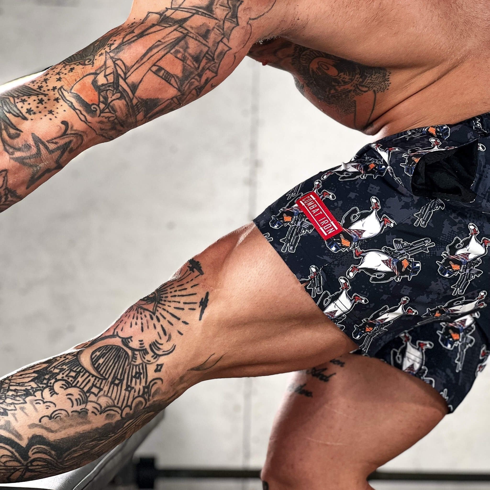 Men’s performance training shorts V3 #color_patriotic-penguin