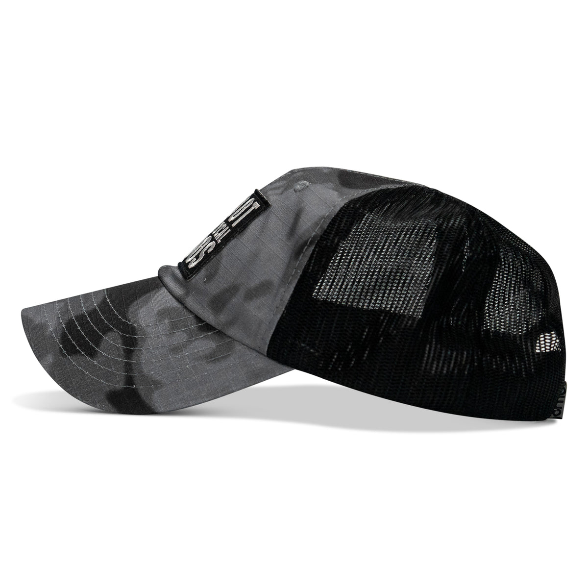 #color_carbon-camo