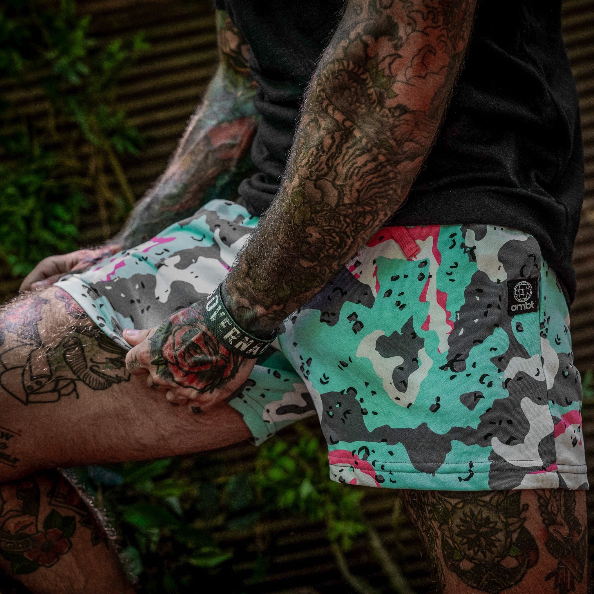 #color_mint-dcu-camo