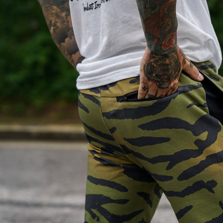 Men's Dynamic Full Length Performance Joggers 2.0