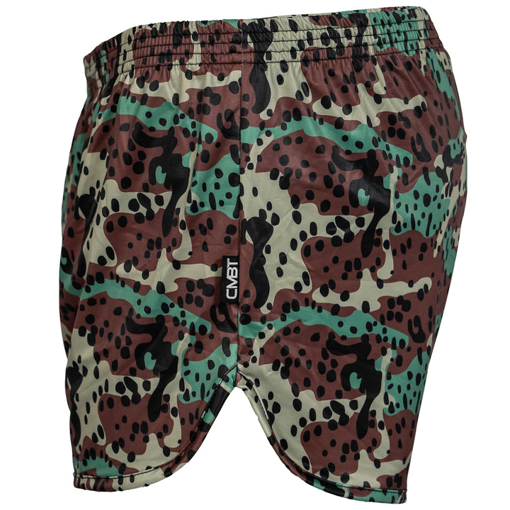 #color_spotted-woodland-camo