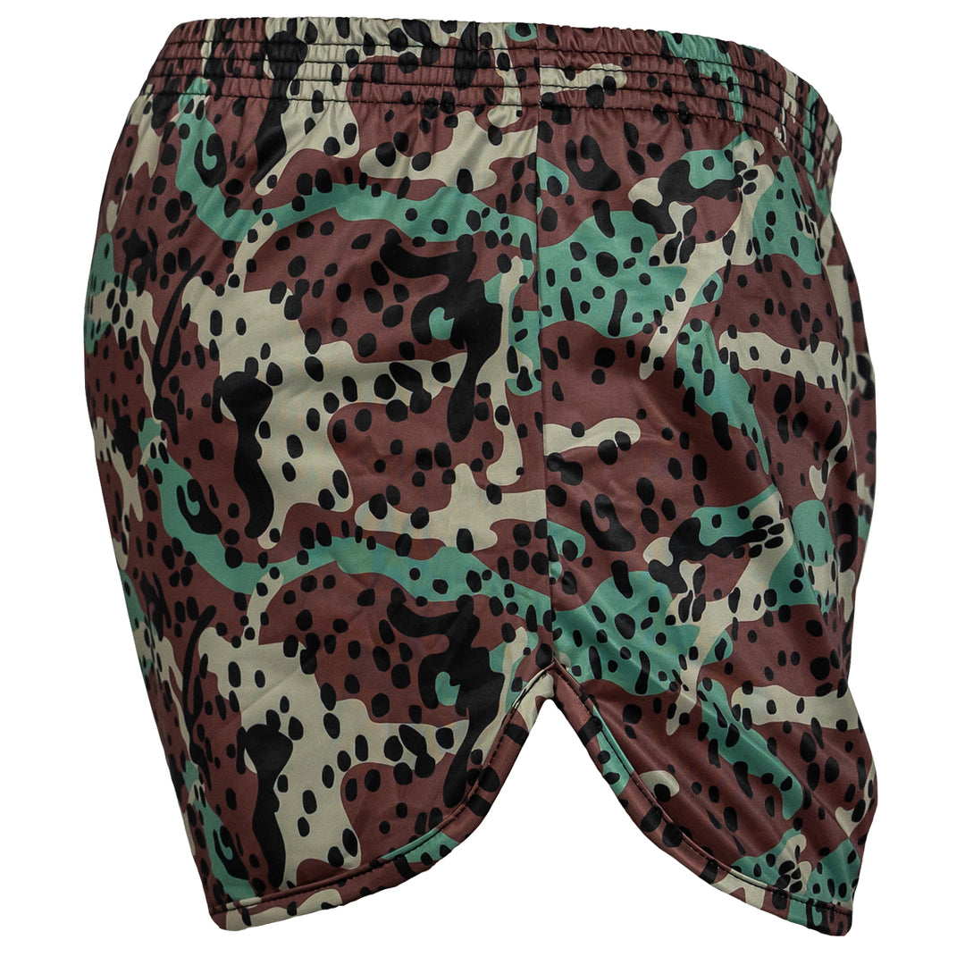 #color_spotted-woodland-camo