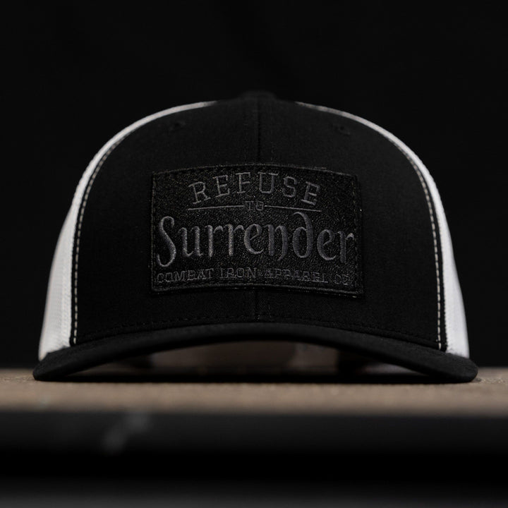Refuse to surrender blacked-out patch mid-profile snapback hat in red and white #color_black-white