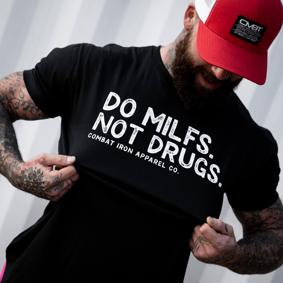 Do milfs, not drugs men’s t-shirt in black #color_black